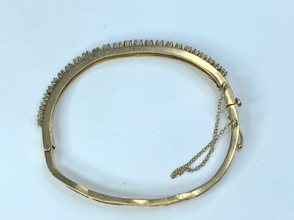 Mid-century 14K gold 2.75mm Opal Cabochons hinged bangle