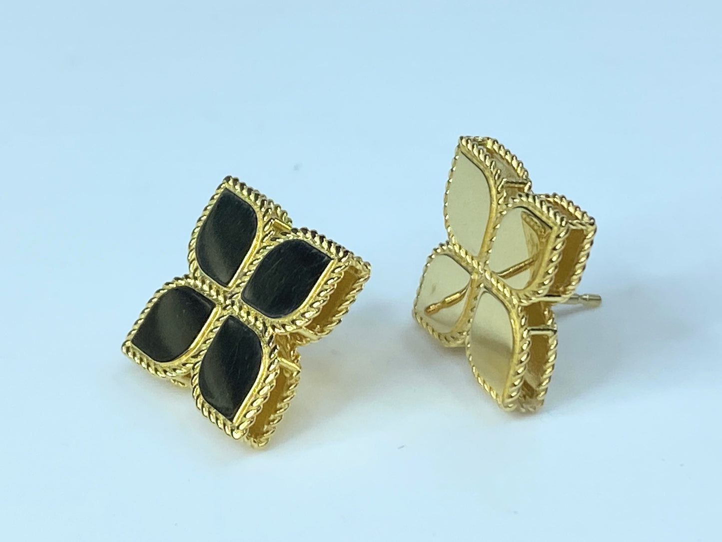 Roberto Coin Italy 18K gold "Princess Flower" stud earrings