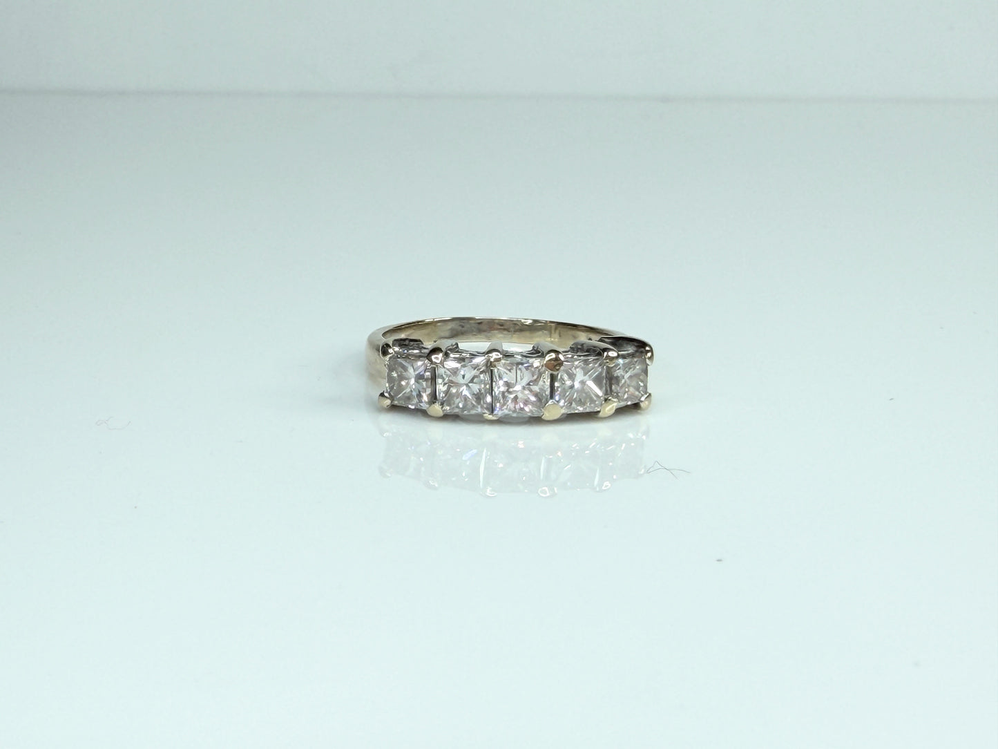 Vintage Five Princess Cut Diamond 18K White Gold Band Ring JR1484