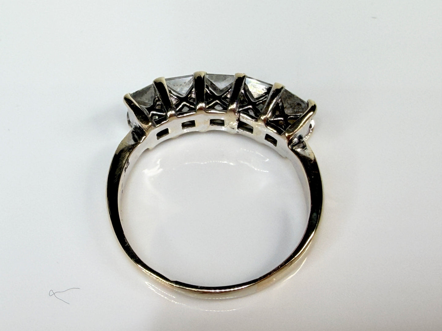 Vintage Five Princess Cut Diamond 18K White Gold Band Ring JR1484