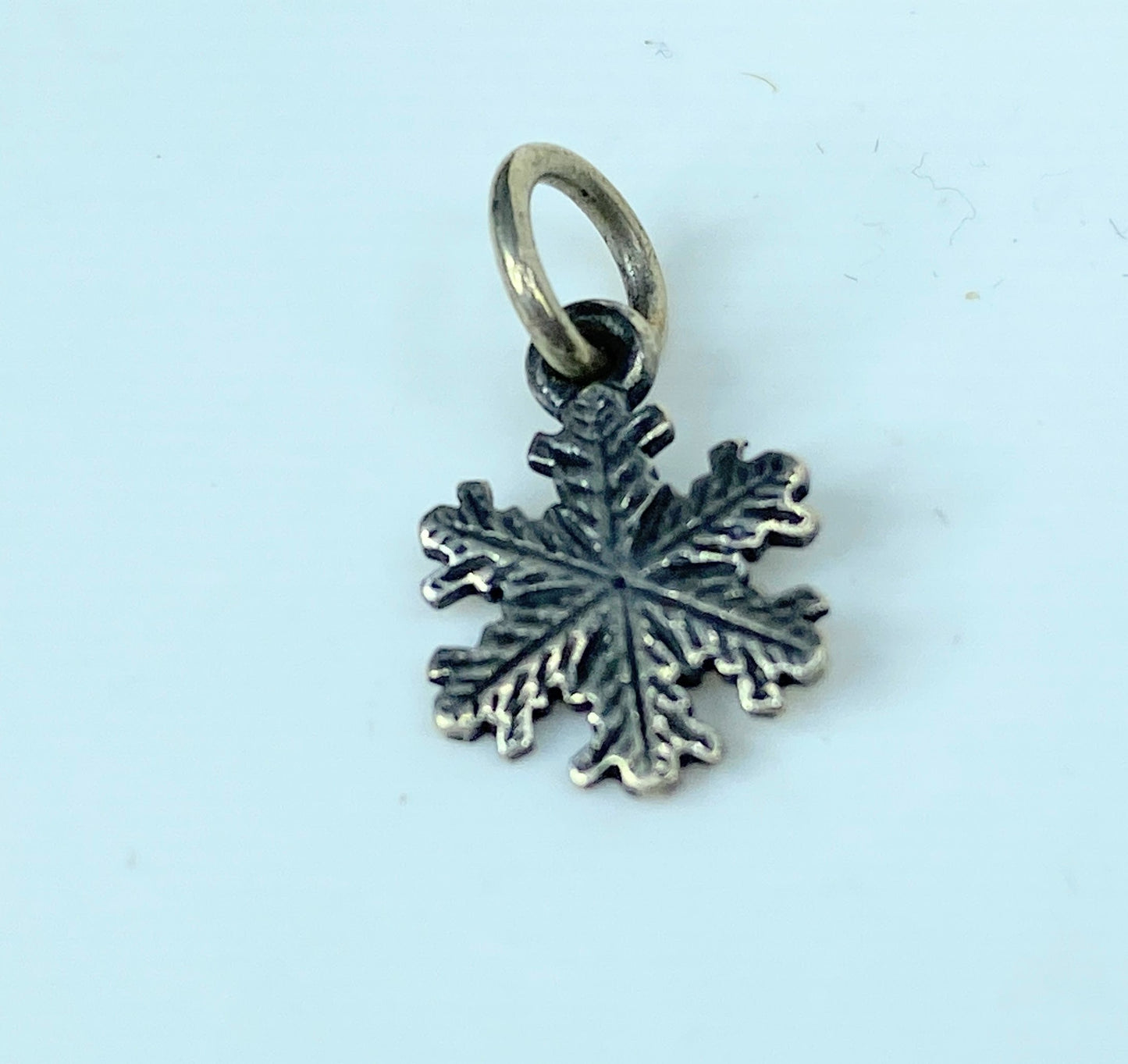 James Avery sterling silver Aspen Snow Crystal Charm JR937