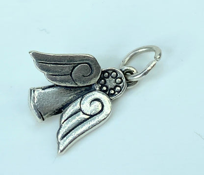 James Avery Sterling Silver Angel of Peace Charm 20mm 2.4g JR944