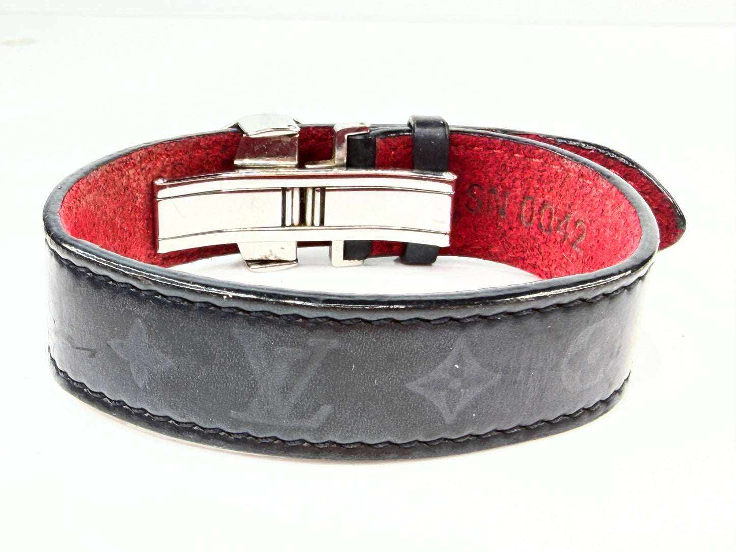 Vintage Louis Vuitton Monogram Leather Flower Clasp Bracelet France GS763