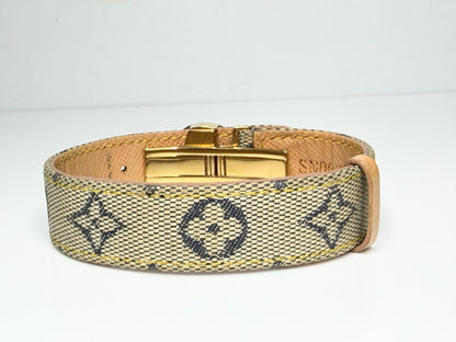 Vintage Louis Vuitton Monogram Canvas Flower Clasp Bracelet Paris GS766