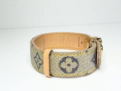 Vintage Louis Vuitton Monogram Canvas Flower Clasp Bracelet Paris GS766