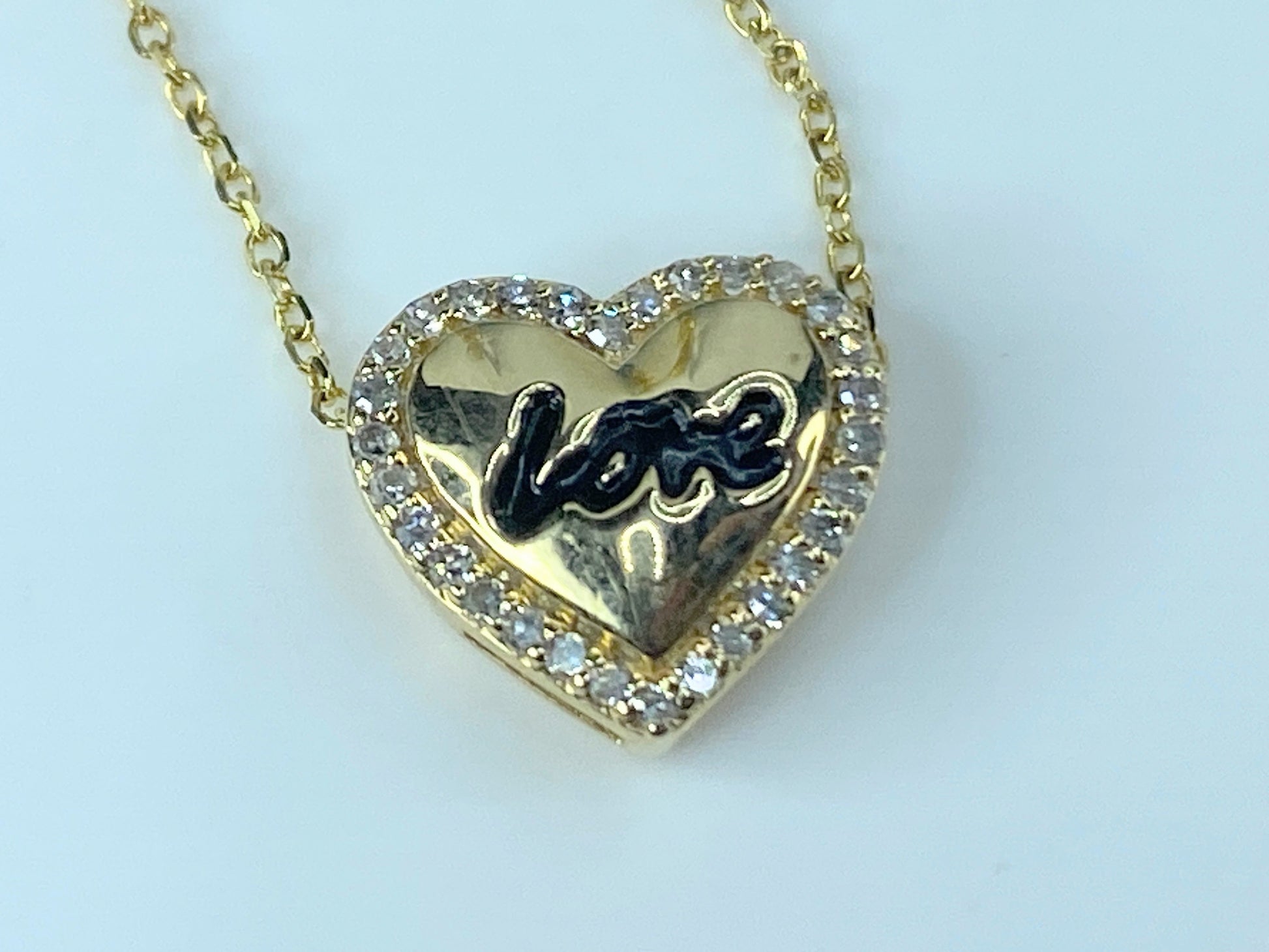 14K yellow gold 0.1ct Diamond enamel "Love" Heart pendant necklace 16" JR451