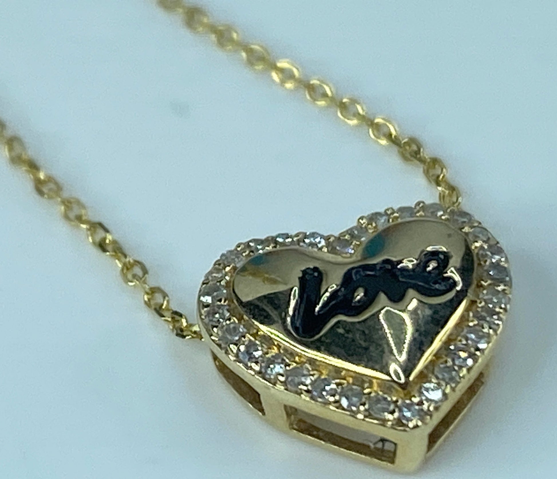 14K yellow gold 0.1ct Diamond enamel "Love" Heart pendant necklace 16" JR451