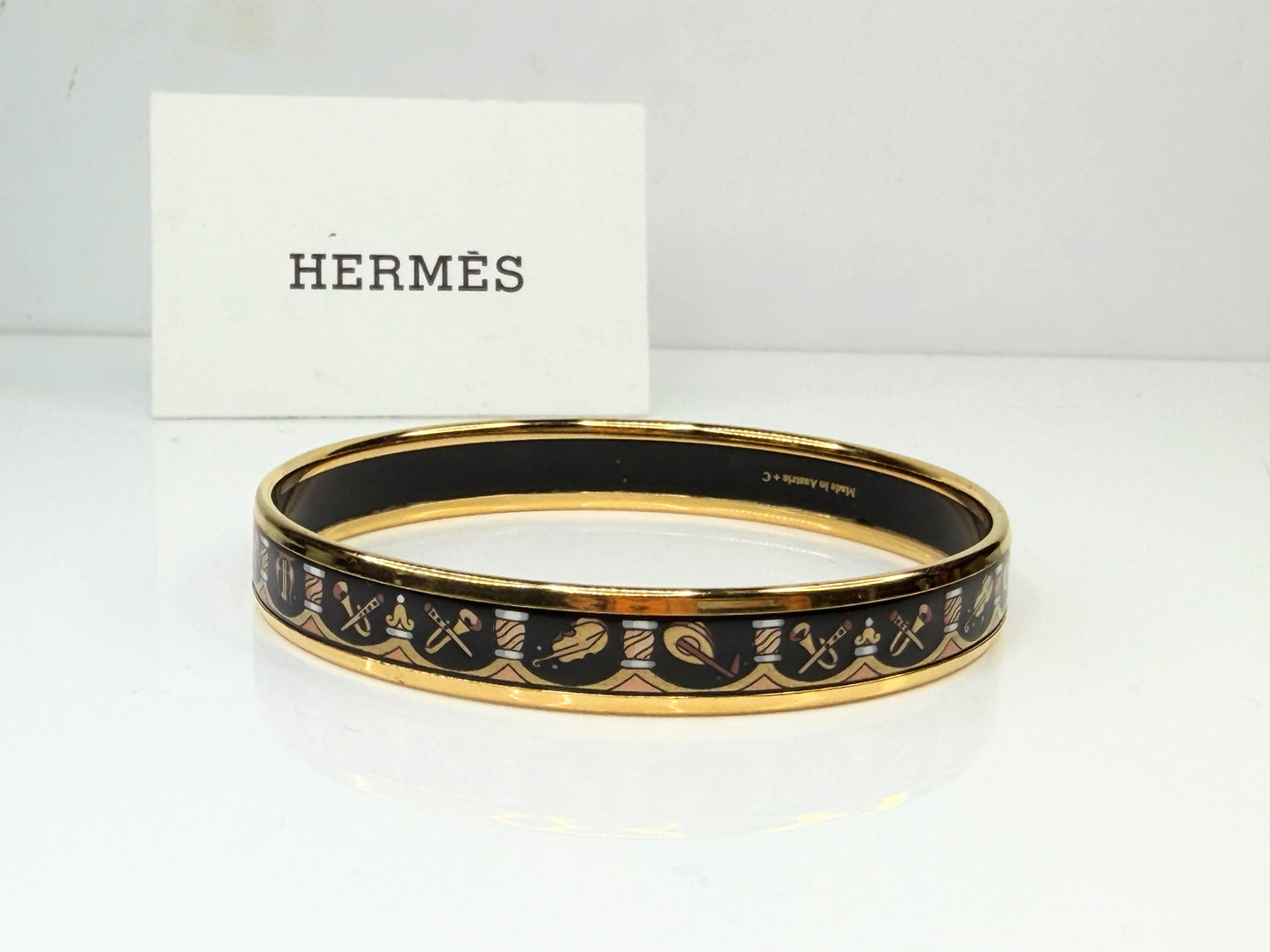 Vintage Hermès Enamel Bangle Bracelet Equestrian Motif Black Gold GS712