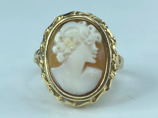 14K yellow gold shell Cameo lady ring 3.2g s7 JR428