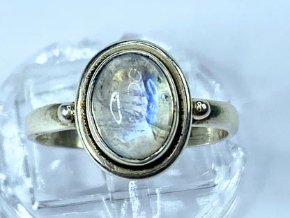 Natural Rainbow Moonstone sterling milgrain bead ring JR9027