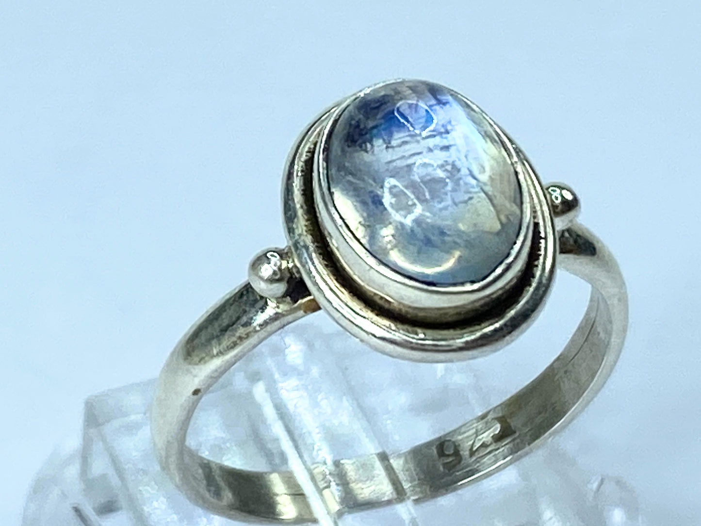 Natural Rainbow Moonstone sterling milgrain bead ring JR9027