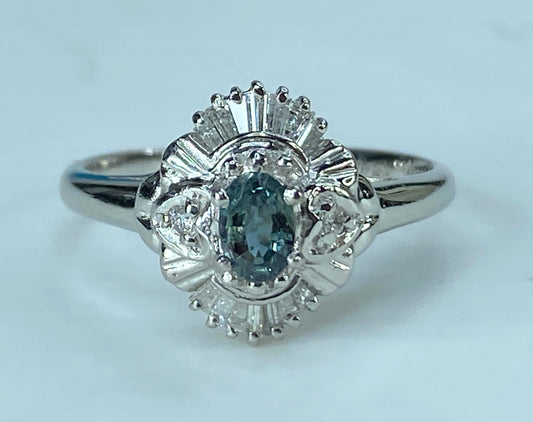 Platinum 900 0.45ct genuine Alexandrite and Diamond cluster ring 3.8g s6.5 JR395