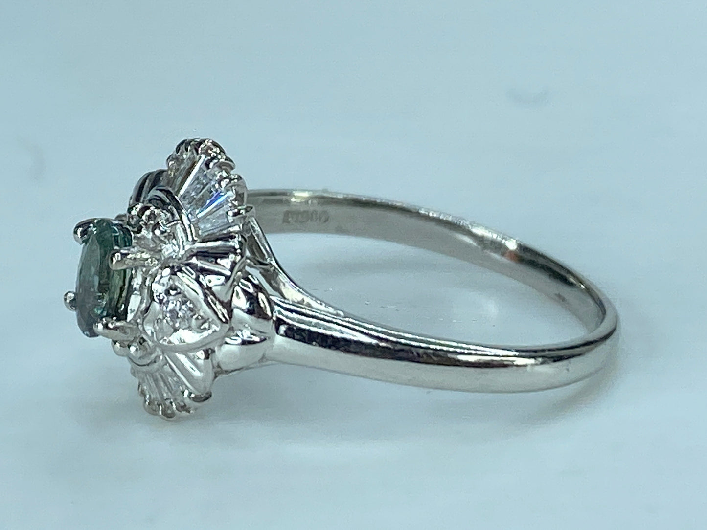 Platinum 900 0.45ct genuine Alexandrite and Diamond cluster ring 3.8g s6.5 JR395
