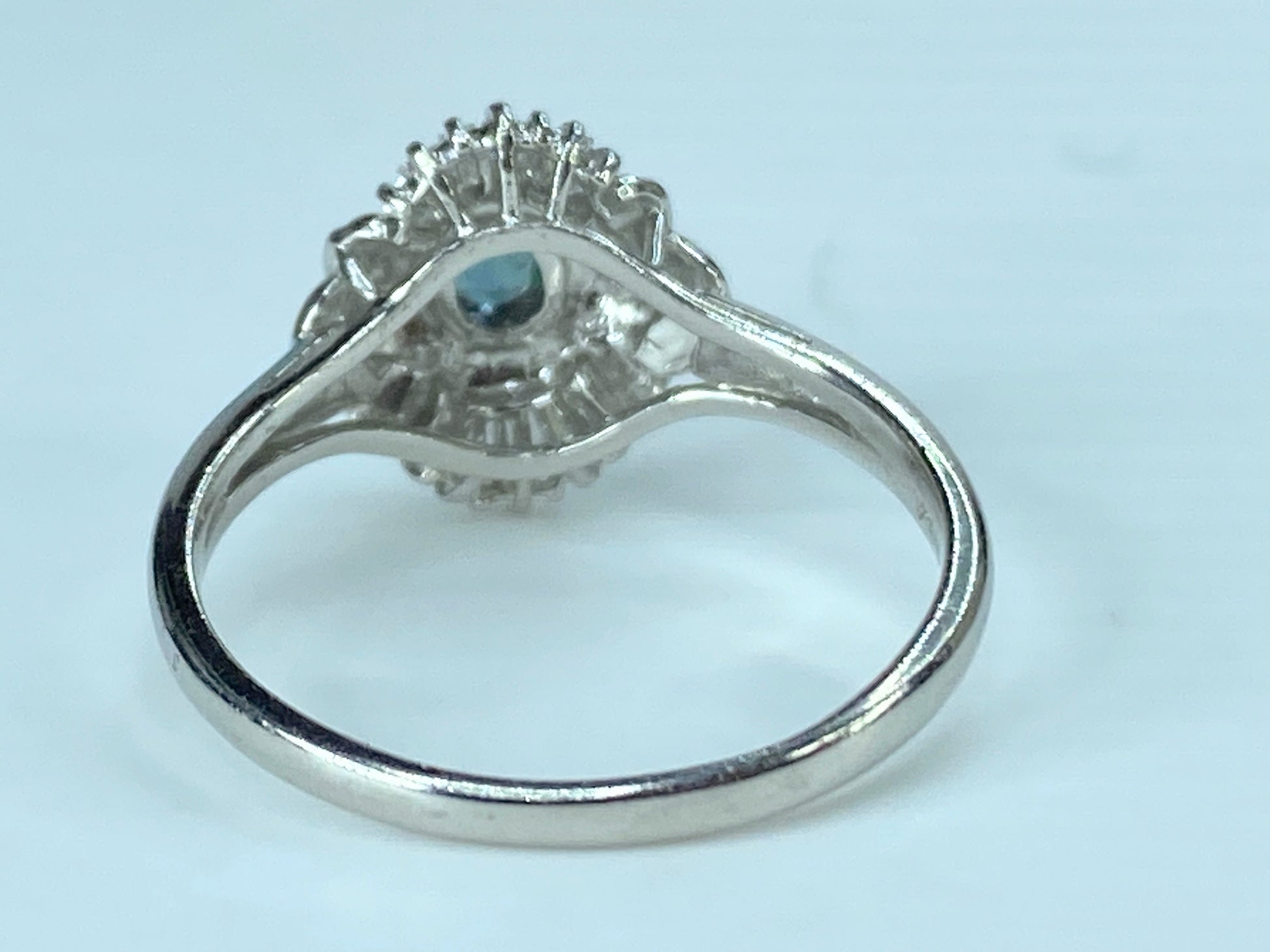 Platinum 900 0.45ct genuine Alexandrite and Diamond cluster ring 3.8g s6.5 JR395