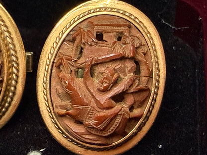 Vintage 14K Gold Chinese Carved Panel Cufflinks Landscape Motif SS252