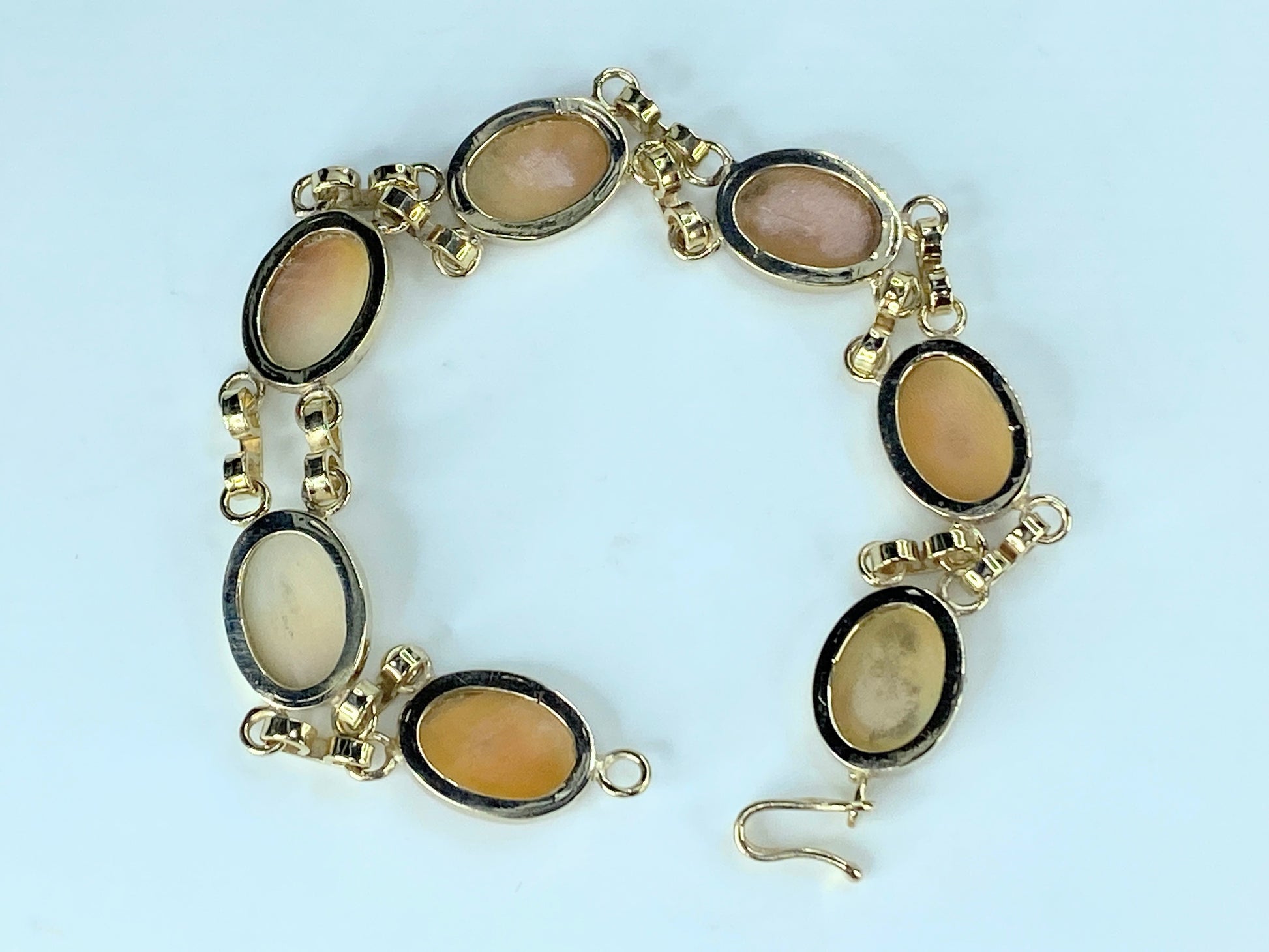 Antique Victorian 14k yellow Gold shell cameo bracelet 17.3g 7.5" JR396