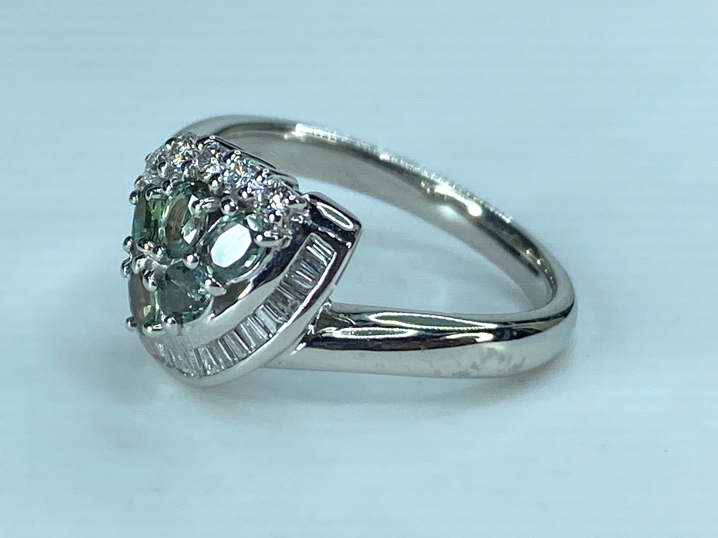 Platinum 0.55ct oval Alexandrite Diamond cluster ring 6.8g s6 JR397
