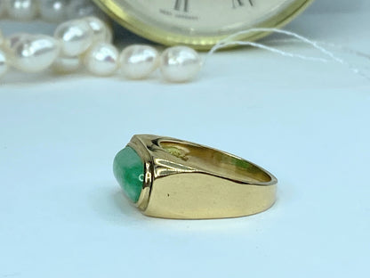 14K yellow gold oval saddle Jade ring s8 9.0g JR953