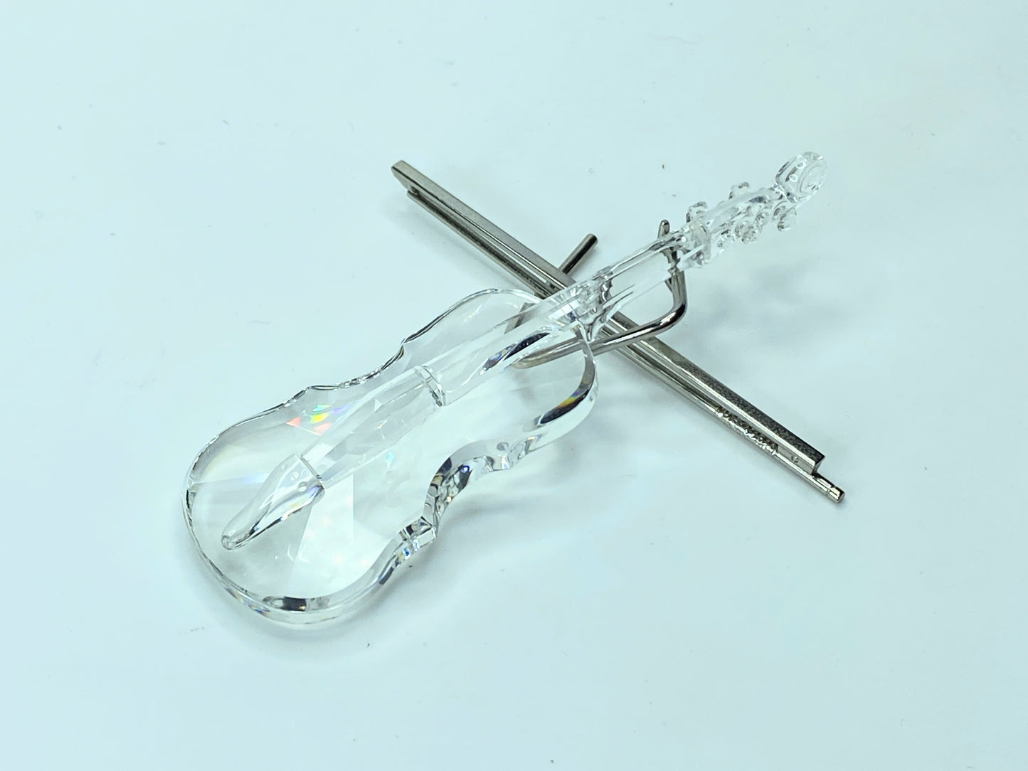 Swarovski Crystal: 203056 Violin Mint in box S06