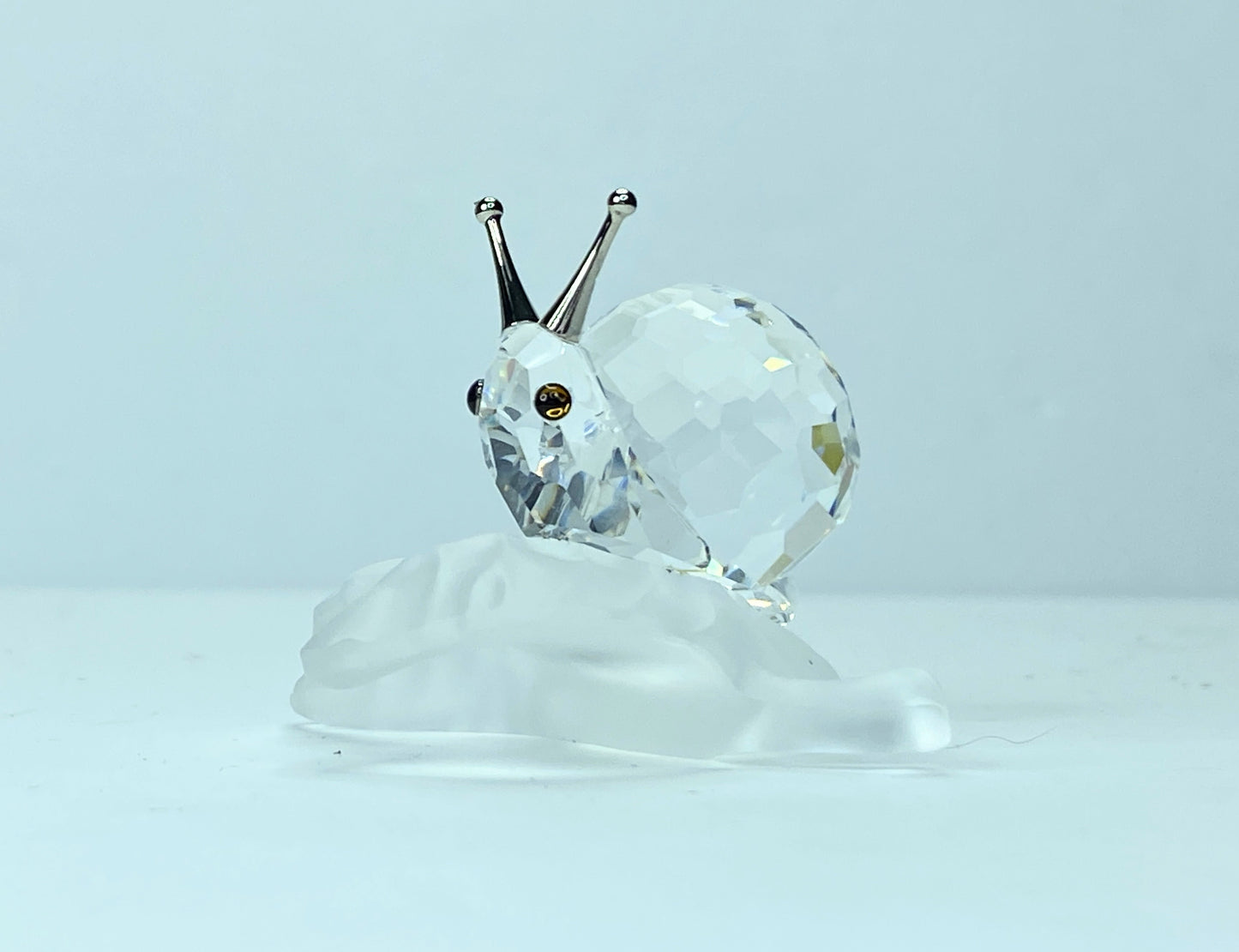 Swarovski Crystal: 196501 Snail on Vine Leaf Box S07