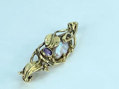 Mid-century 14K yellow gold baroque Pearl Amethyst brooch pin 5.8g 1 3/4" JR402
