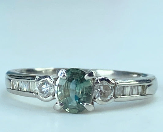 Natural 0.35Ct. Alexandrite & 0.25ct G/VS2 Diamond Platinum Ring 3.4g s7.5 JR403