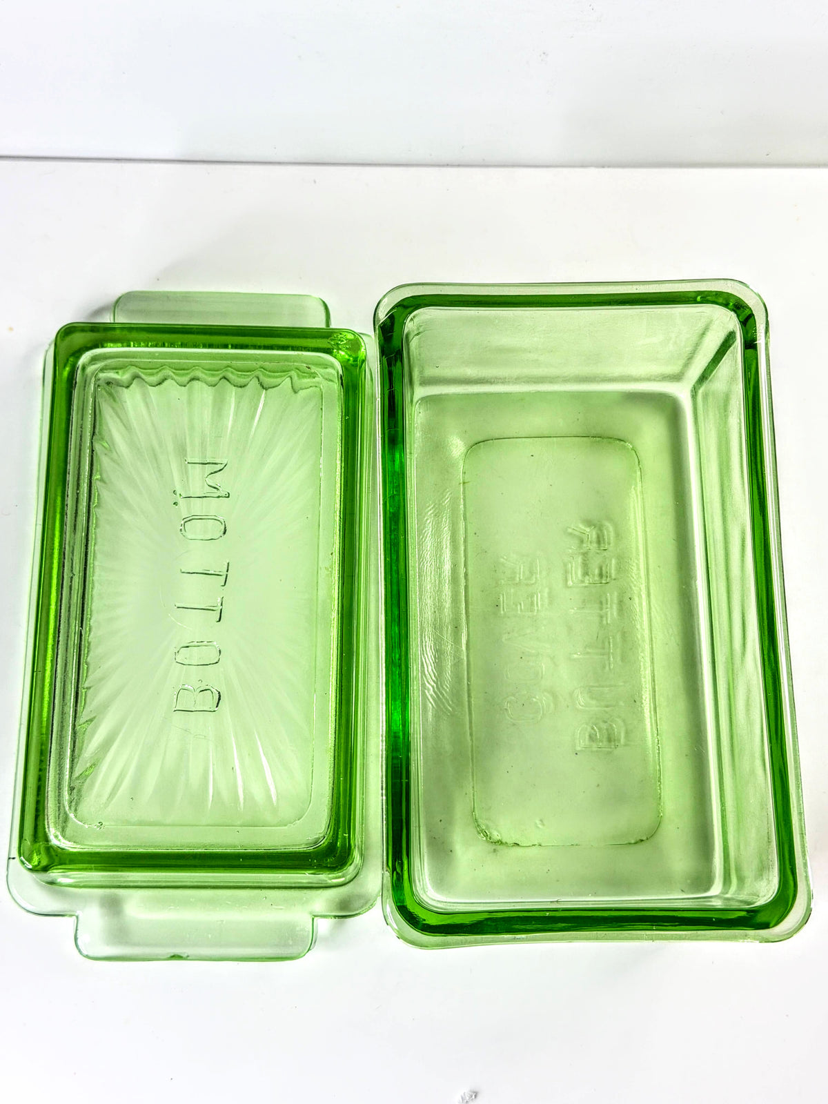 Vintage Green Uranium Depression Glass Butter lidded Dish Covered UV Glow A1329