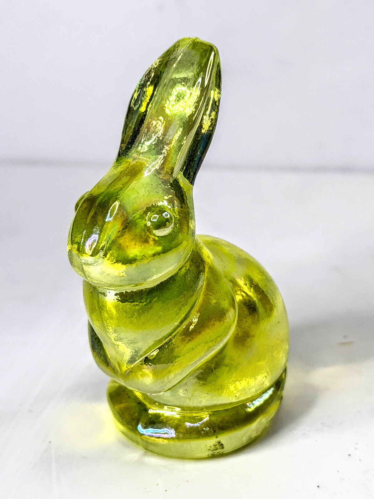 Vintage Vaseline Uranium Glass Bunny Rabbit Figurine UV Glow Yellow A1332