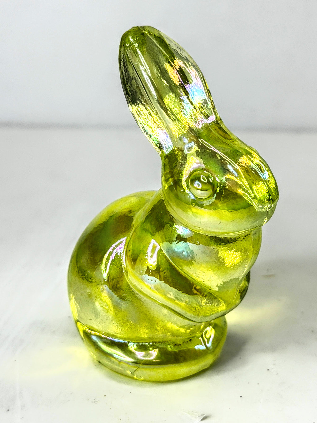 Vintage Vaseline Uranium Glass Bunny Rabbit Figurine UV Glow Yellow A1332