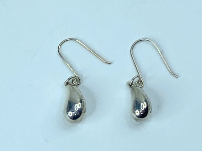 Tiffany & Co. sterling silver Teardrop dangle earrings 25mm JR958