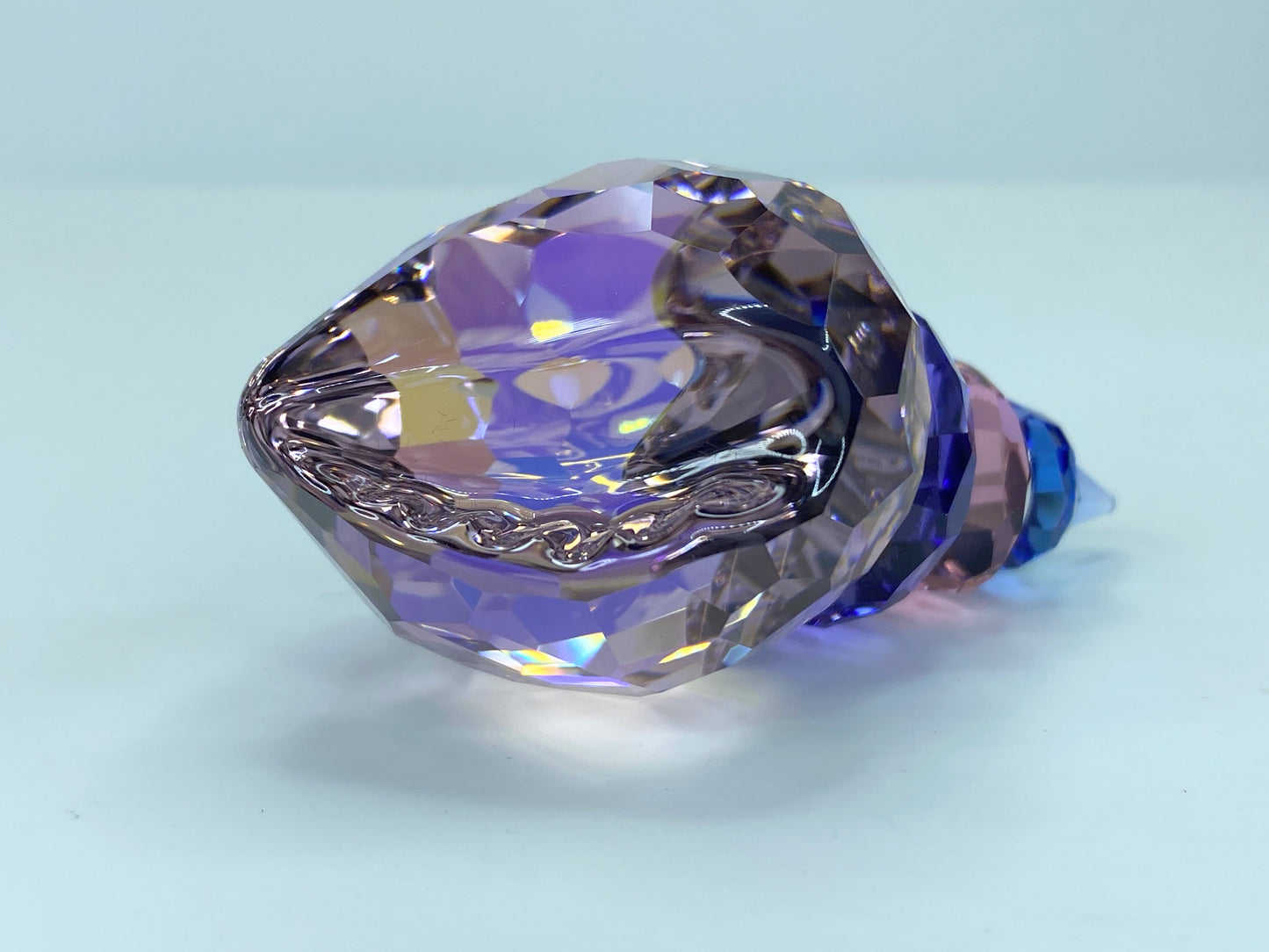 Swarovski Crystal Corunna Blue Violet Shell w/box S13