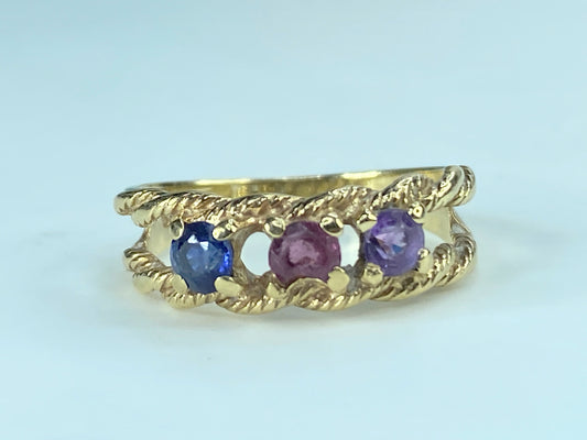 10k Gold Mother's Ring Band With 3 Round Shaped Quartz Gemstones JR407