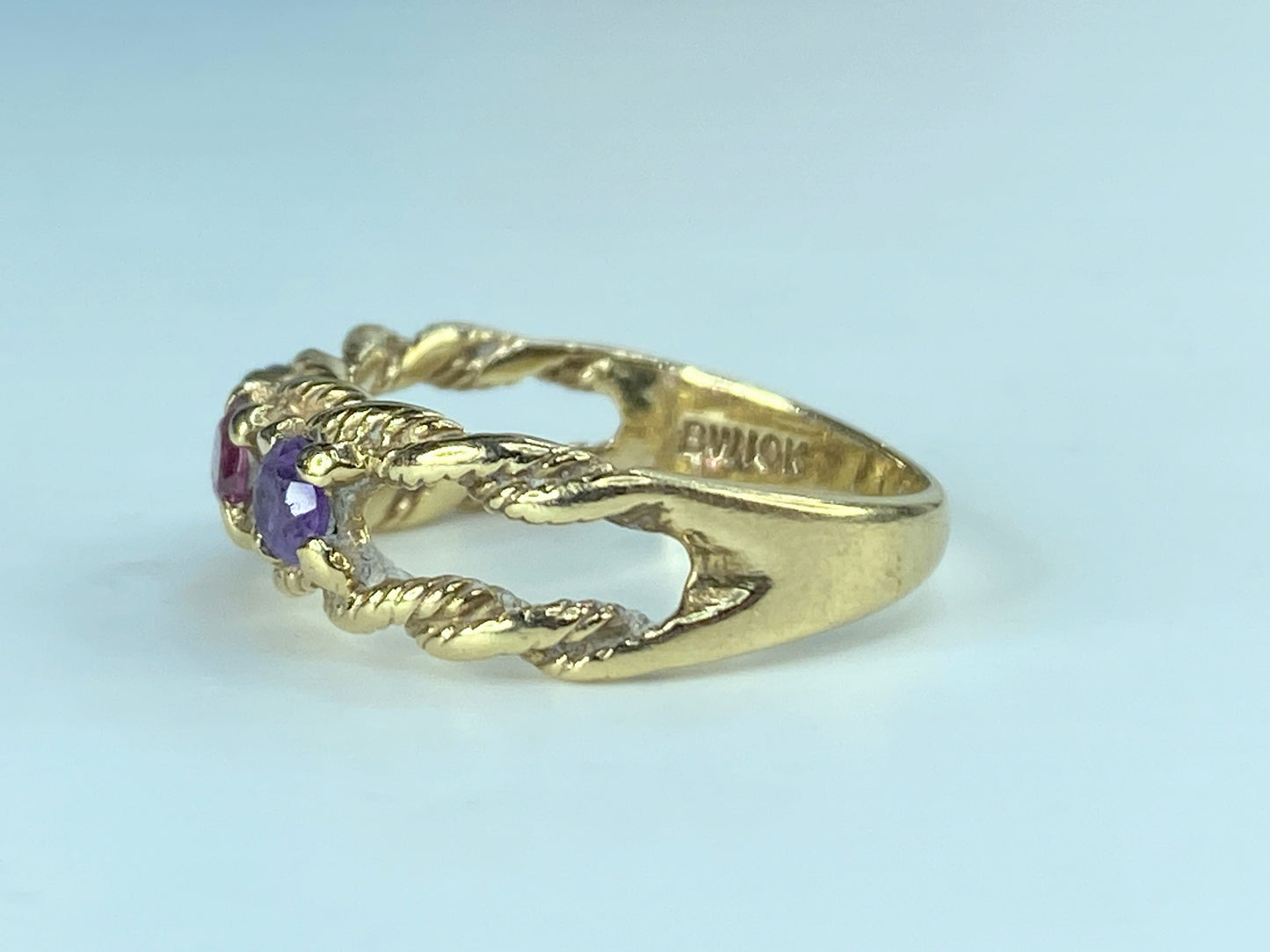 10k Gold Mother's Ring Band With 3 Round Shaped Quartz Gemstones JR407