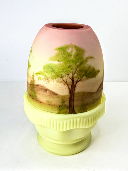 Fenton Vintage Burmese Uranium Glass Snow Scene Fairy Lamp Jim Andrick A1336