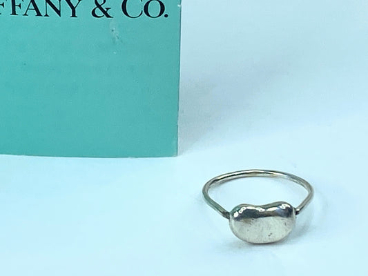Tiffany & Co Ring- Vintage 2000 -Elsa Peretti Bean ring size 6.5 2.3g JR972