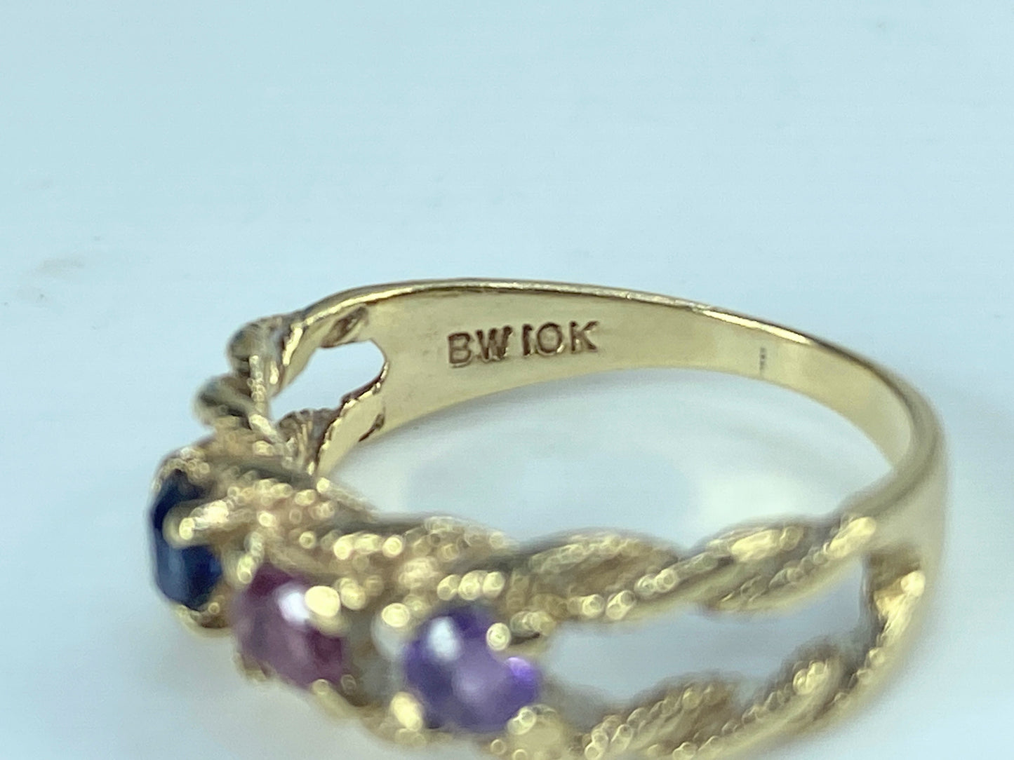 10k Gold Mother's Ring Band With 3 Round Shaped Quartz Gemstones JR407