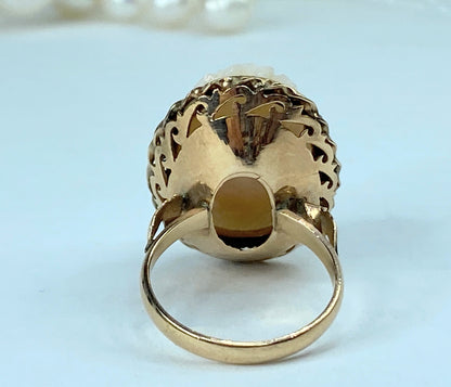 Victorian 14K Gold British Angel Skin Coral Carved Peony Flower Ring 8.4g JR963