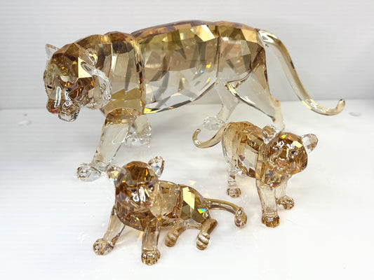 Swarovski SCS Crystal Tiger Family Set Standing Tiger & Two Cubs 2010 S282