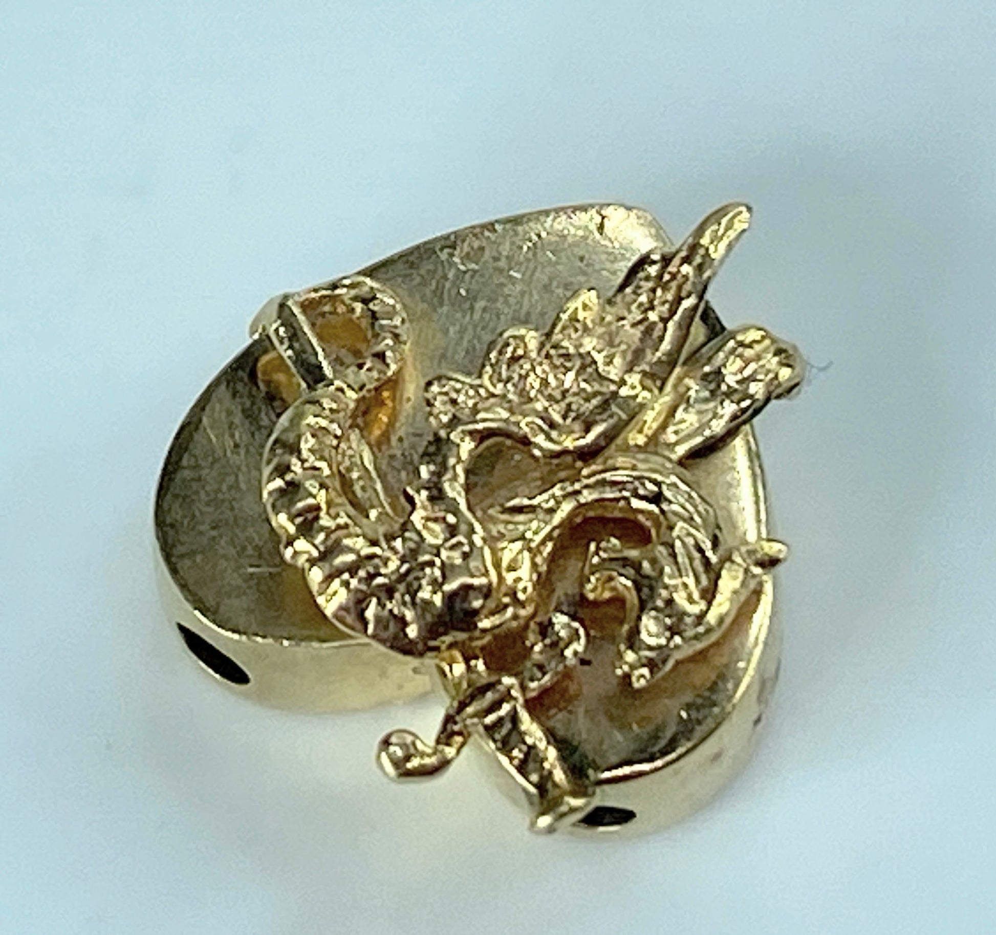 Antique 14K yellow gold 3D Griffin Heart shape sliding charm 2.5g 17.7mm JR408