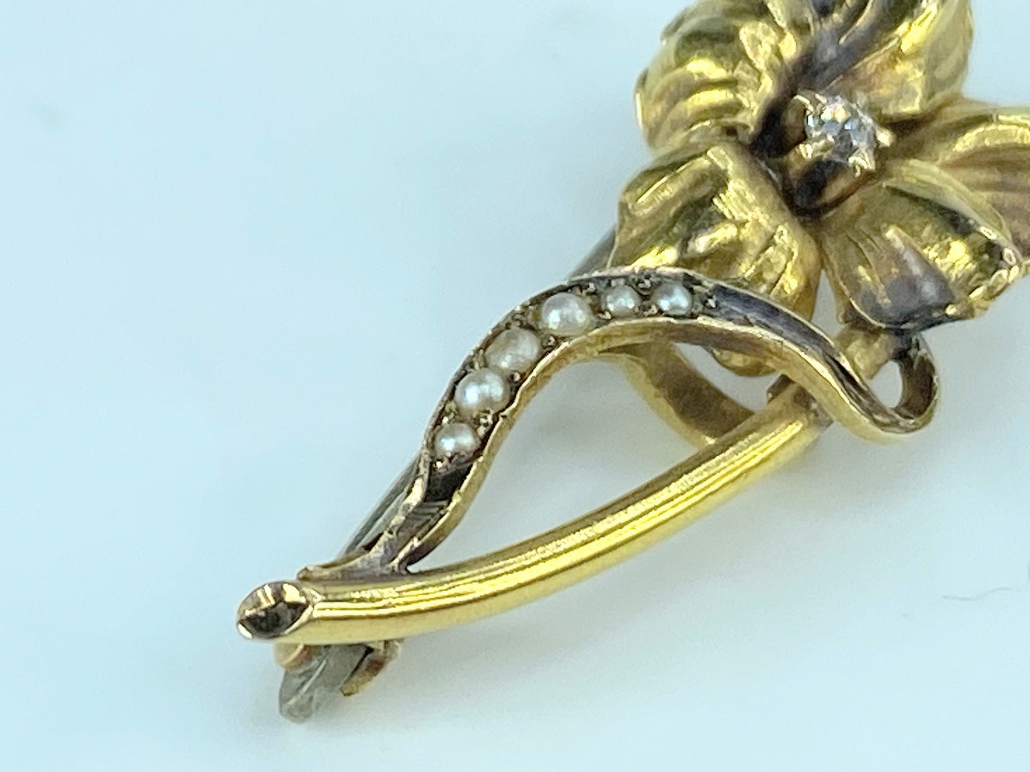 Antique 18k Old Euro Cut diamond seed pearls Floral brooch 32x13mm 2.6g JR413