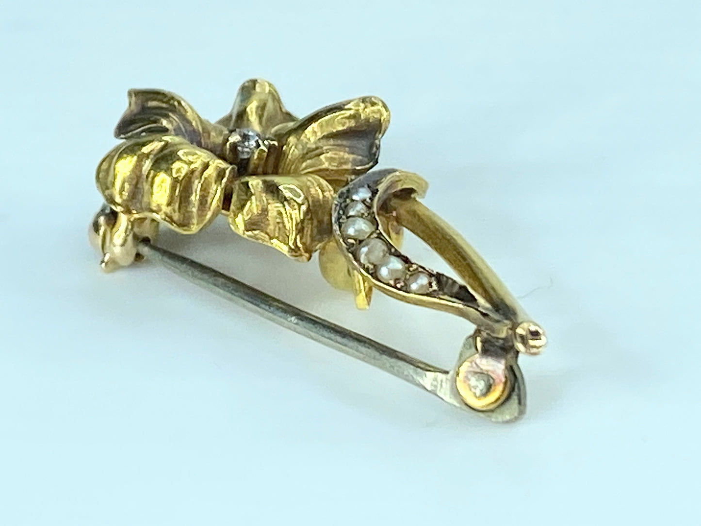 Antique 18k Old Euro Cut diamond seed pearls Floral brooch 32x13mm 2.6g JR413