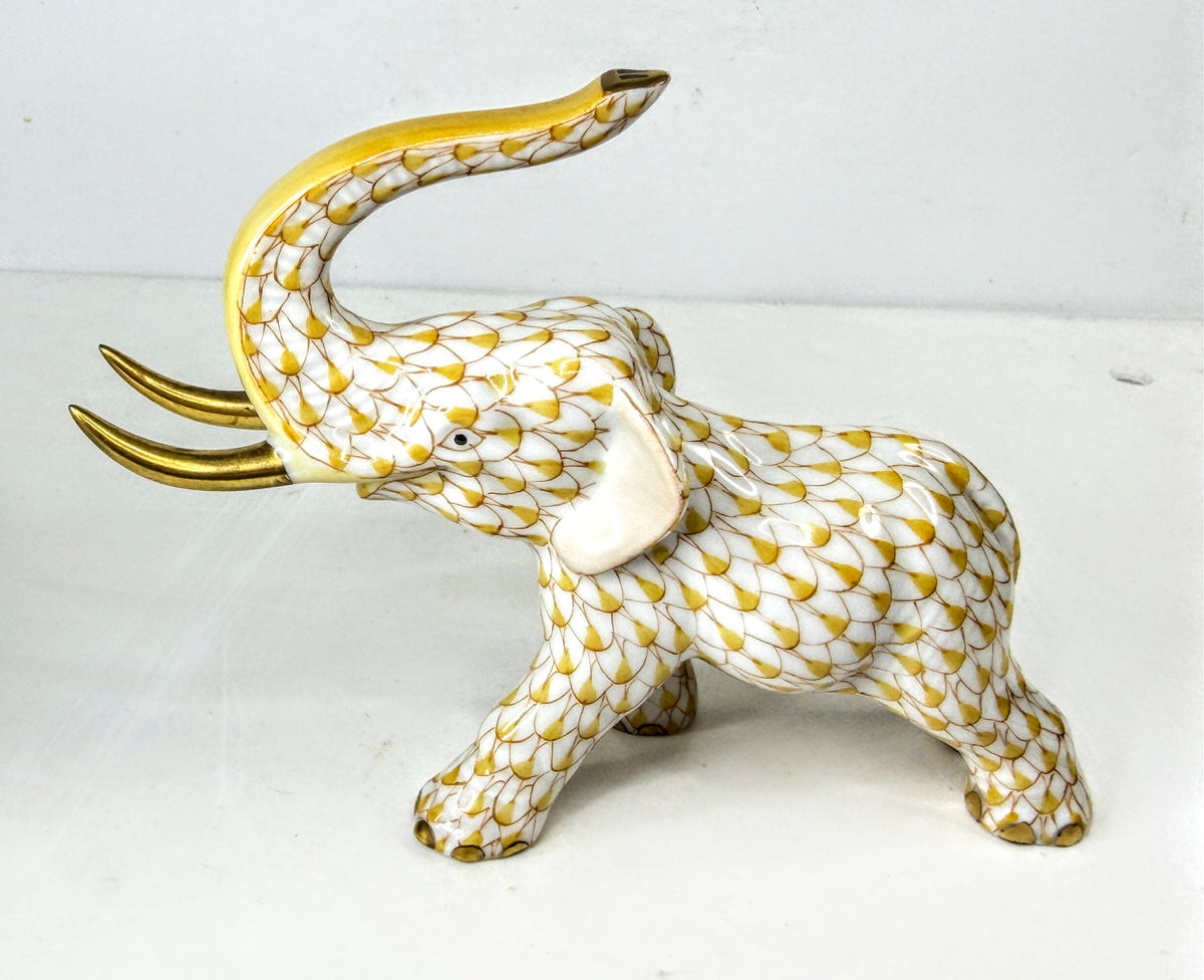 Herend Elephant 5266 Yellow Gold Fishnet Porcelain Tusks Mint XN166