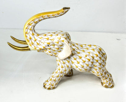 Herend Elephant 5266 Yellow Gold Fishnet Porcelain Tusks Mint XN166