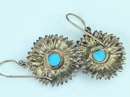 Sterling silver Turquoise Daisy Flower dangle earrings 8.4g 38.0mm JR417