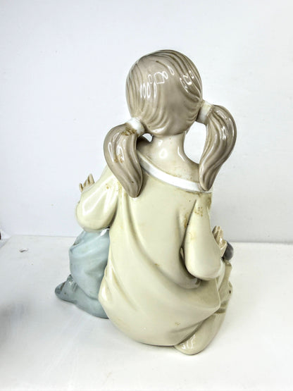 Retired Lladro Little Sister 1534 Girls with Cat Mint Porcelain Spain XN177