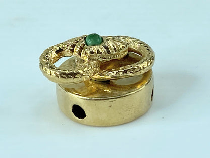 Antique 14K yellow gold Emerald Snake motif sliding charm 2.9g JR420