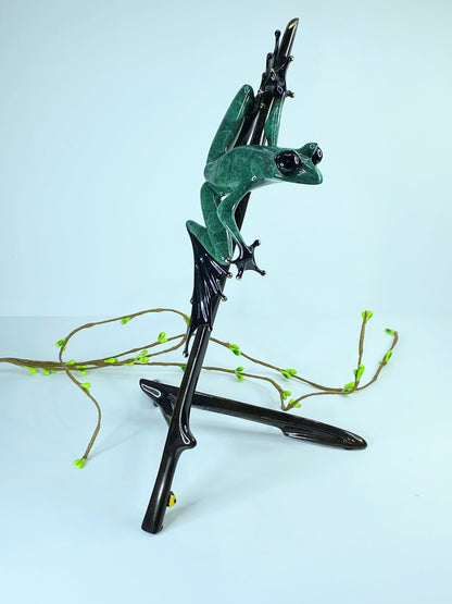 Tim Cotterill, Frogman "I Spy" Limited Edition Bronze Sculpture 10.75" A418