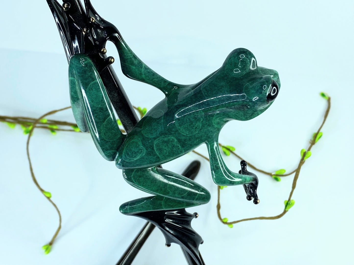 Tim Cotterill, Frogman "I Spy" Limited Edition Bronze Sculpture 10.75" A418