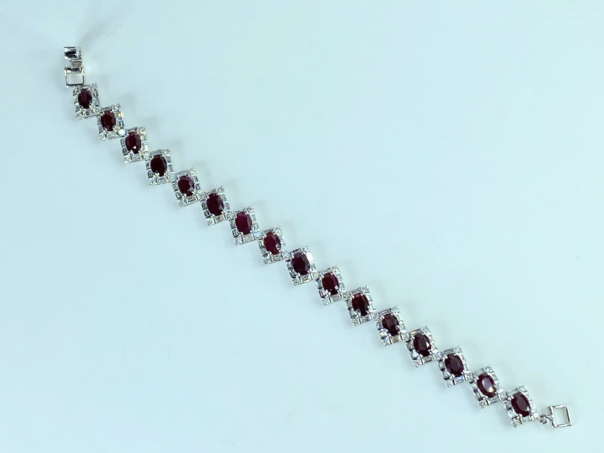 Certified 18K 7.04ct "Pigeon Blood" Ruby 5.75ct Diamond bracelet 14.4g JR423