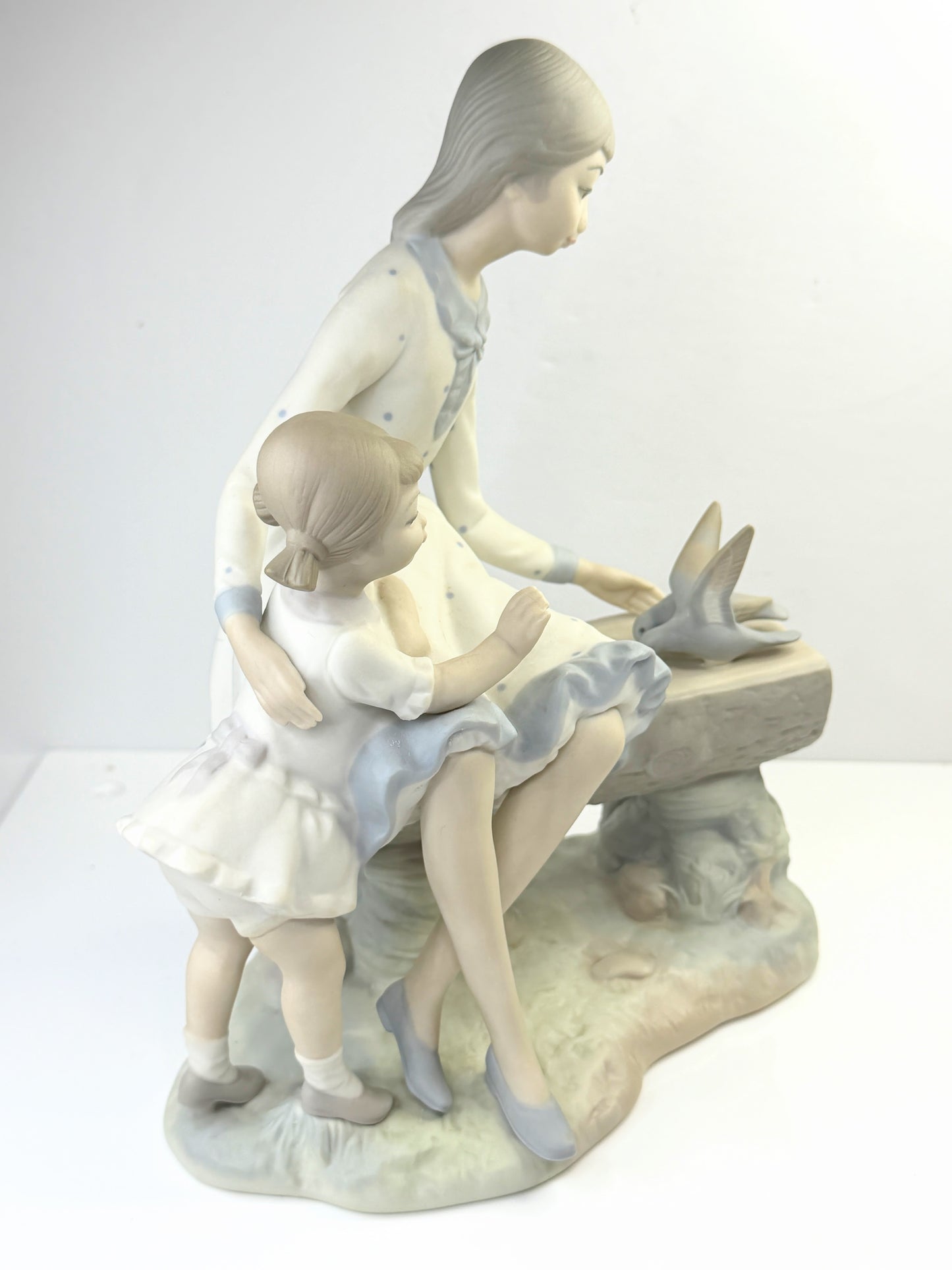 NAO by Lladro Two Girls Feeding Birds Figurine Bench Scene A877